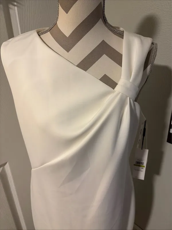 Calvin Klein New! One-Shoulder White Sheath Dress size 14 - Image 2
