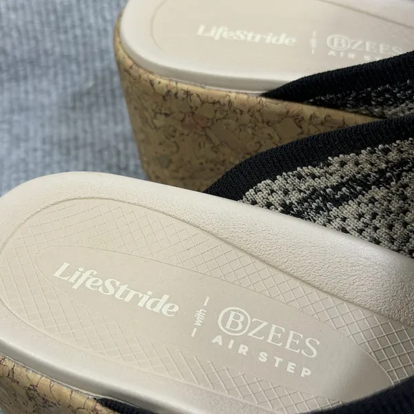LifeStride BZees Size-11M Women's Very Ready Wedge Sandal Blacksand - Image 8