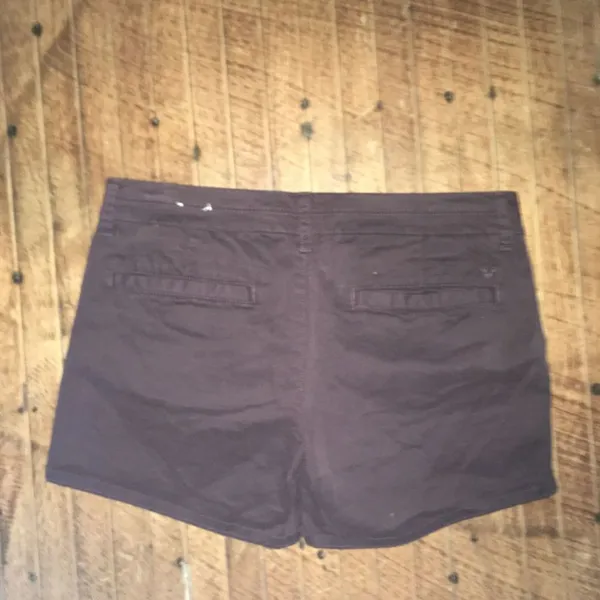 American Eagle plum size 8 midi stretch shorts Purple - Image 4
