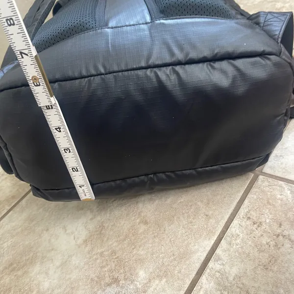 Dr Martens TECH NYLON BACKPACK Black school work travel adjustable straps 18x12 - Image 5