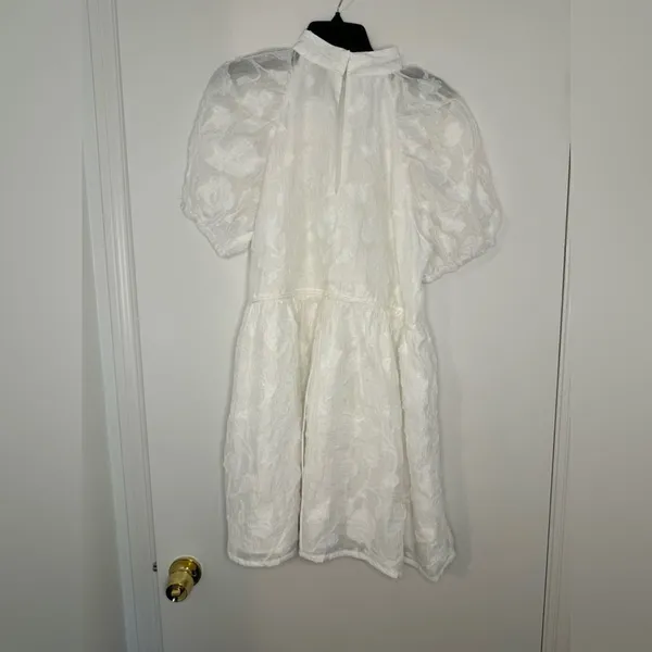 NWT H&M White Jacquard-Weave Dress Size Large - Image 5