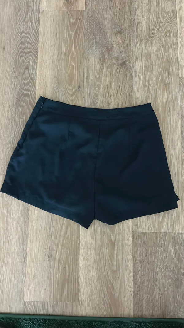 Abercrombie Skort - Image 3
