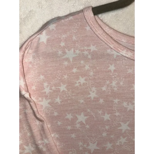 Caution To The Wind Pink Star Print‎ Pajama Set Medium Long Sleeve Top Joggers - Image 3