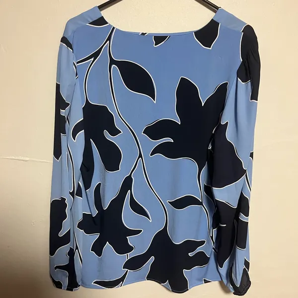 Ann Taylor Blue and Black Notched Collar Blouse - Image 5
