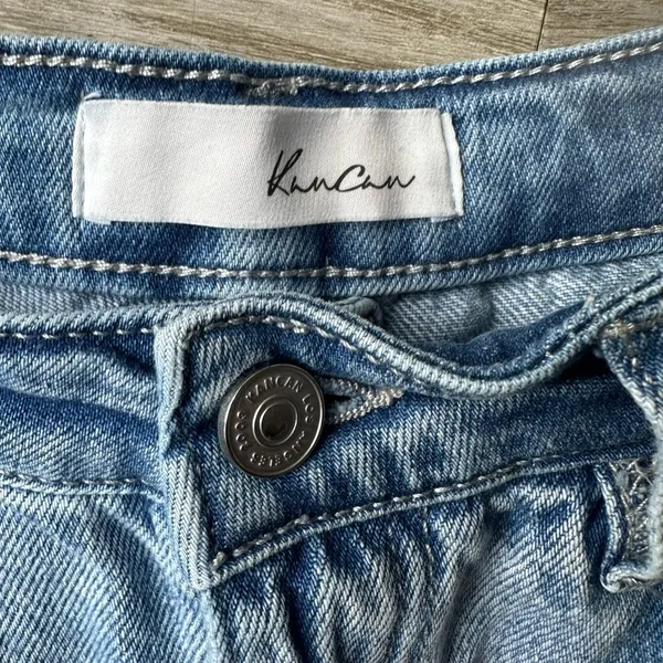Women’s Kancan Size 7/27 Distressed Denim Shorts - Image 2