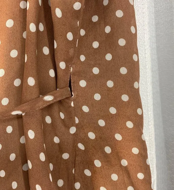 LIONESS Caliente Ruffle Wrap Dress Brown White Polka Dot NWOT Womens Large - Image 5