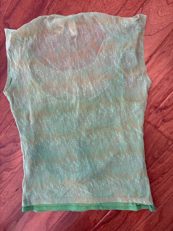 Y2K Vintage CITY DKNY Green Mesh Patterned Double Layered Baby Tee Size Small - Image 8