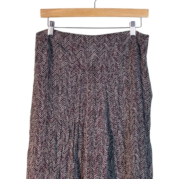 Jones New York Chevron Zigzag 100% Silk Midi Skirt Burgundy Black Size 10 - Image 2
