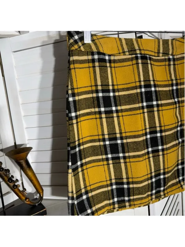 Tinseltown Y2k vintage mini skirt plaid fleece school girl preppy academia Heritage grunge - Image 4
