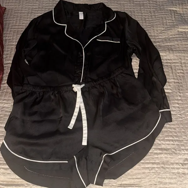Stars Above Black Pajama Set with White Piping - Image 2