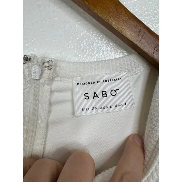 Sabo Skirt White Textured Cut Out Mini Dress Womens Size‎ XS Sleeveless Bodycon - Image 3