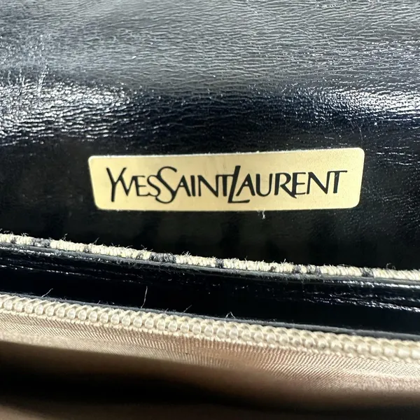 Yves Saint Laurent Vintage Clutch Bag Small Envelope Black Chevron Leather - Image 7