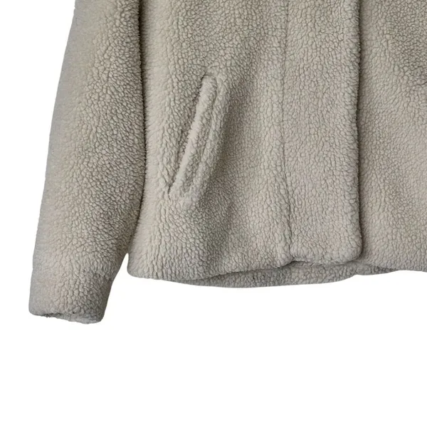 Zara XS Women's Beige Sherpa Teddy Shearling Hooded Cropped Jacket Coat - Image 5