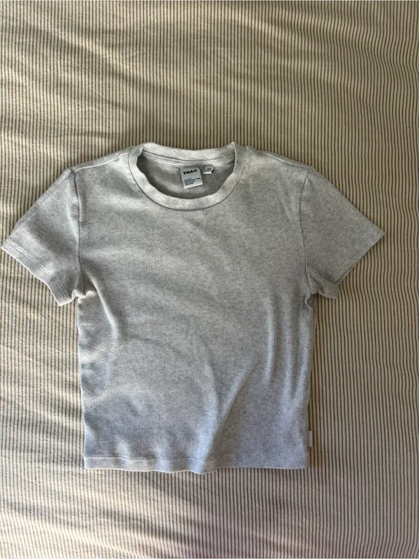 Aritzia TNA HomeStretch Rib Crew Waist T-Shirt - Image 2