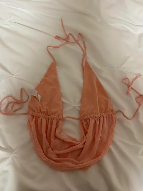 Bikini style triangle going out top Pink - Image 2