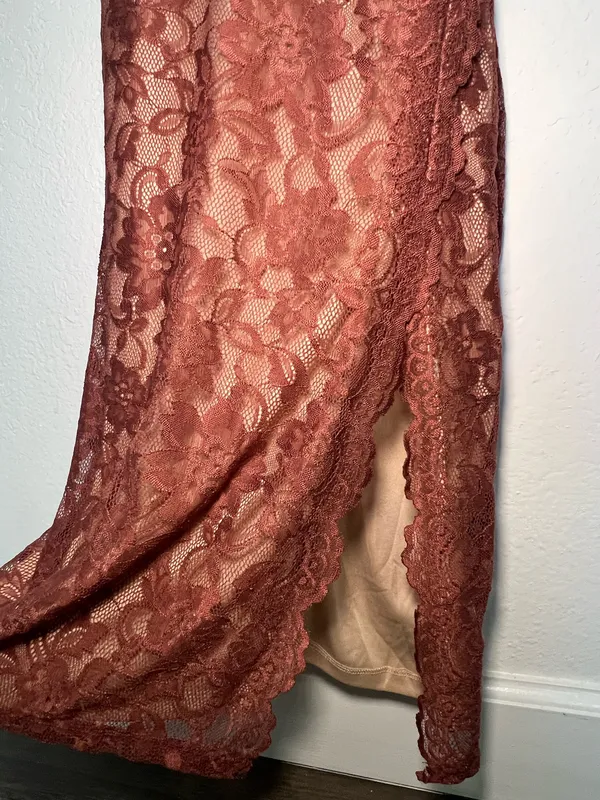 Windsor Lace Wedding Guest Dress - Image 4