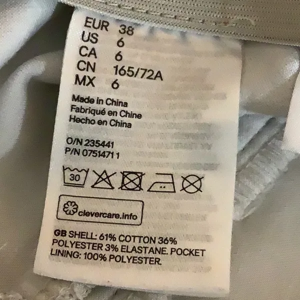 H & M Size 6 Flat Front With Elastic Band Crop Pants (Preowned) - Image 6