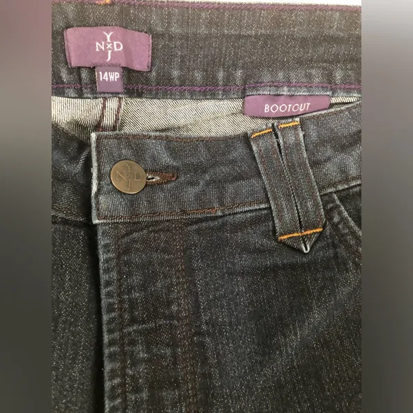 NYDJ bootcut dark wash jeans women’s‎ size 14WP. Dark wash double belt loops - Image 6