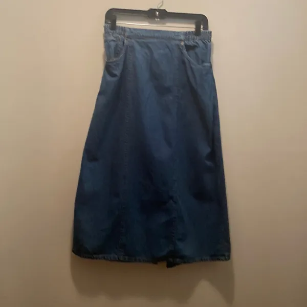 Cathy Daniels, Medium Denim skirt. - Image 2