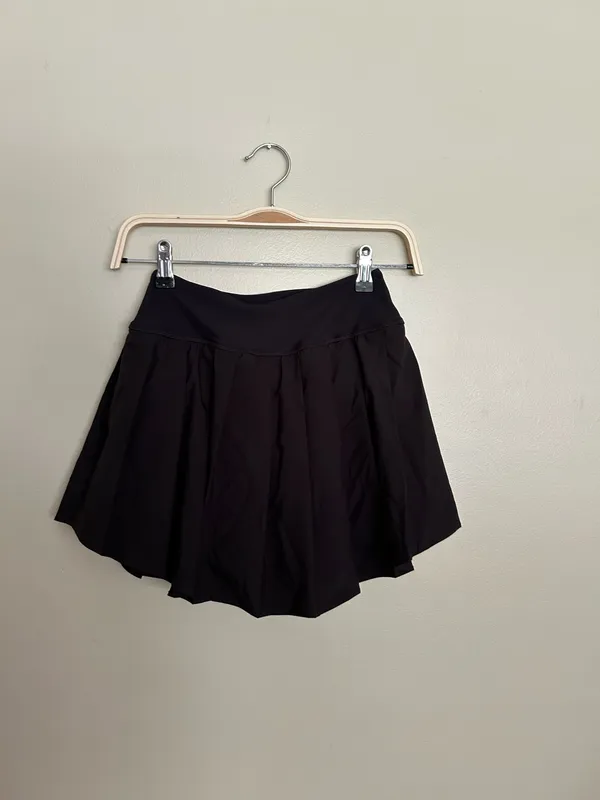 Old Navy black pleated skort  - Image 5