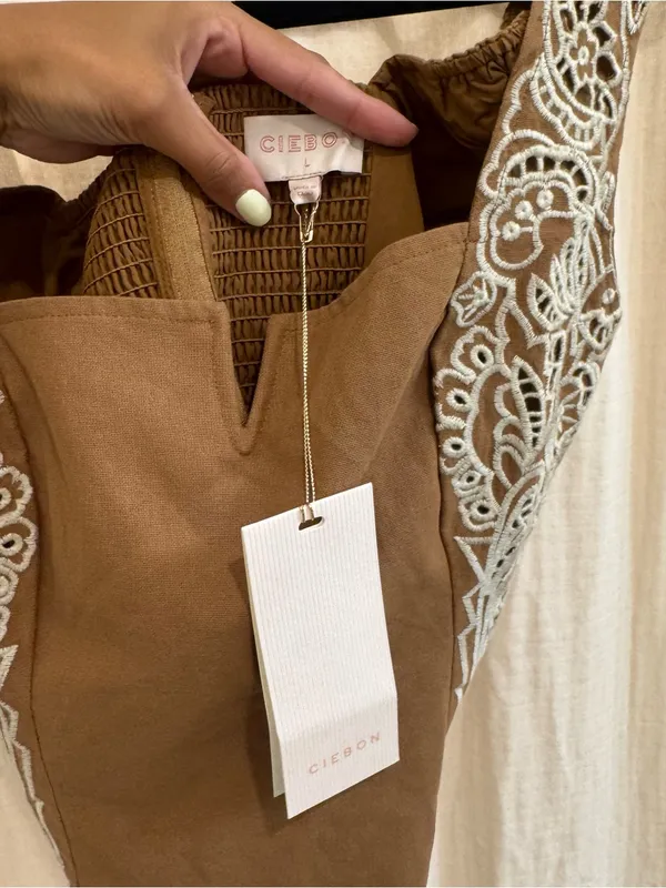 Ciebon Tan Lace-Trim Tank Top - Image 6