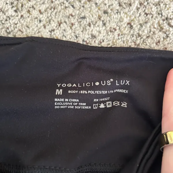 Yogalicious Midnight Black Leggings - Image 2