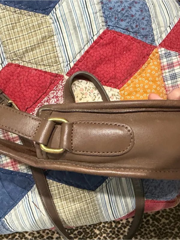 Vintage coach Watson (9981) dark brown EUC - Image 9