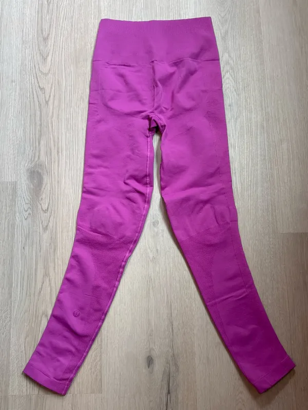 lululemon athletica Seamless High-Rise Leggings in Bright Magenta - Image 3