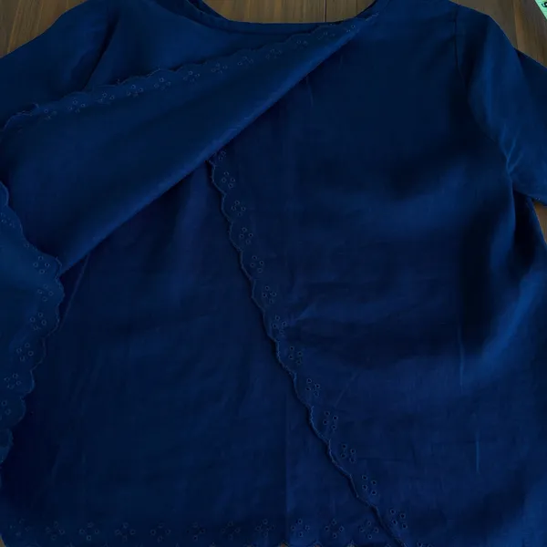 J.Crew 100% Linen Top 6 Navy Eyelet Scalloped Preppy Coastal Nautical Cottage - Image 4