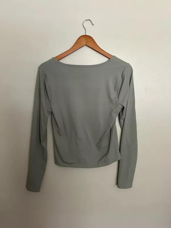 Abercrombie fitted top - Image 5