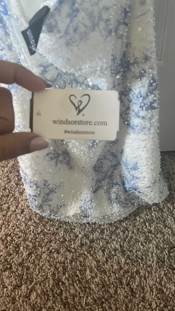 Windsor Hoco dress - Image 5