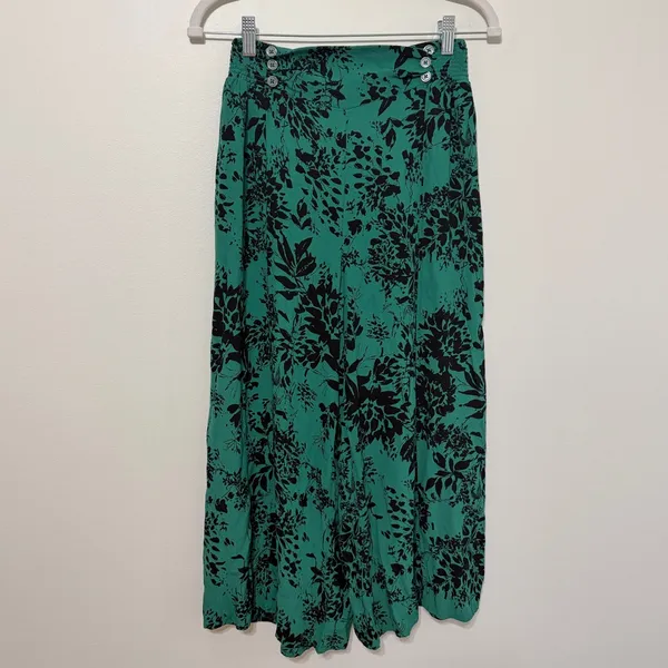 Free People Boho Floral Wide Leg Crop Pants Size XS Green Tropical - Image 2