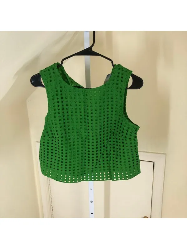 Kate Spade X Target NWT Green Boxy Eyelet Crop Top Size XS Broken Button Loop - Image 3