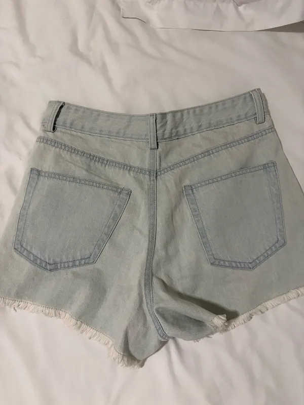 Le Lis Denim Shorts - Image 2