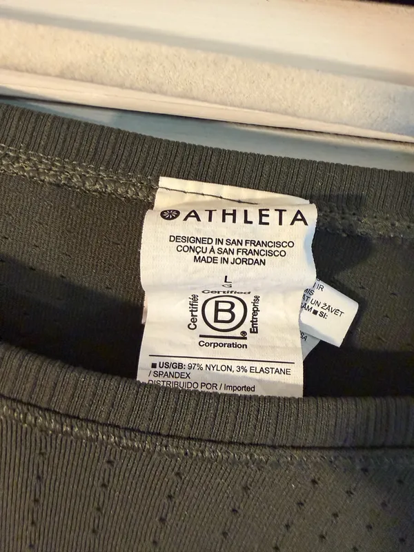 Athleta Long Sleeve Army Green Athletic Top - Image 3