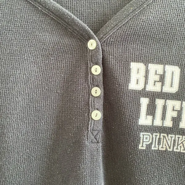 Victoria’s Secret Pink Black Henley Waffle Knit Sleep Shirt Size Large - Image 4