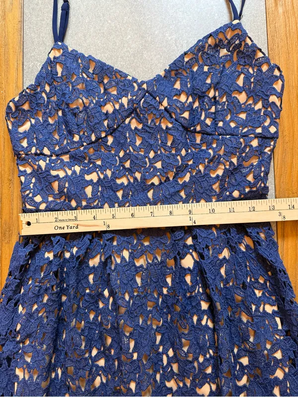 Toby Heart Ginger x Love Indie Navy Crochet Lace Midi Dress Medium NWT - Image 8