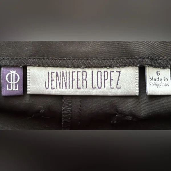 Jennifer Lopez Black Dress Shorts High Waist Pleated Pull-On Size 6 - Image 6