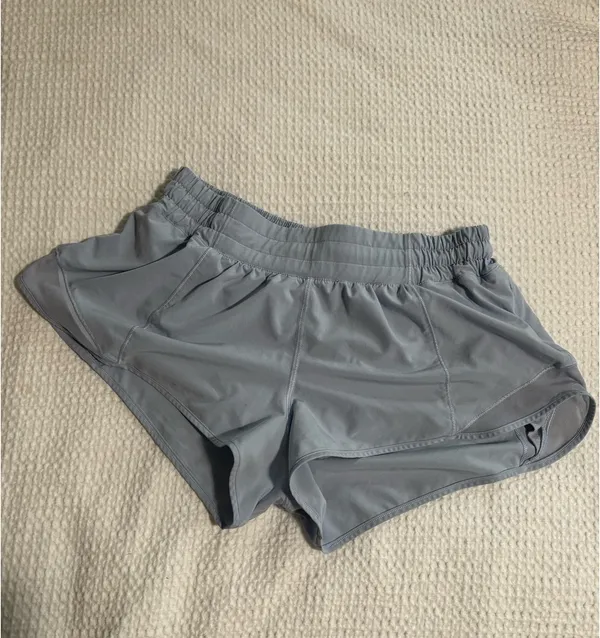 Lululemon Hotty Shorts 2.5" - Image 2