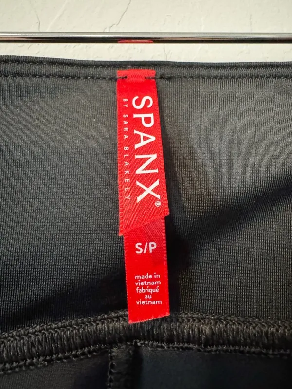 Spanx Camo Leggings Size‎ Small Black Matte Faux Leather Shaping Downtown Indie - Image 7