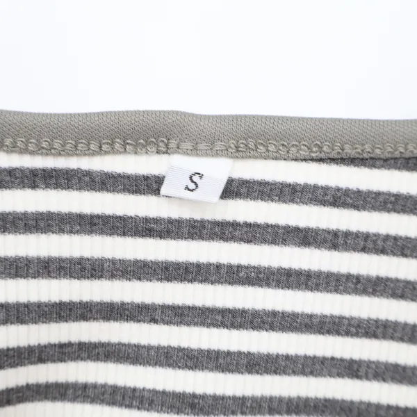 Unbranded Top Womens S Striped Scoop Neck Gray White Ribbed Cropped Excellent - Image 2