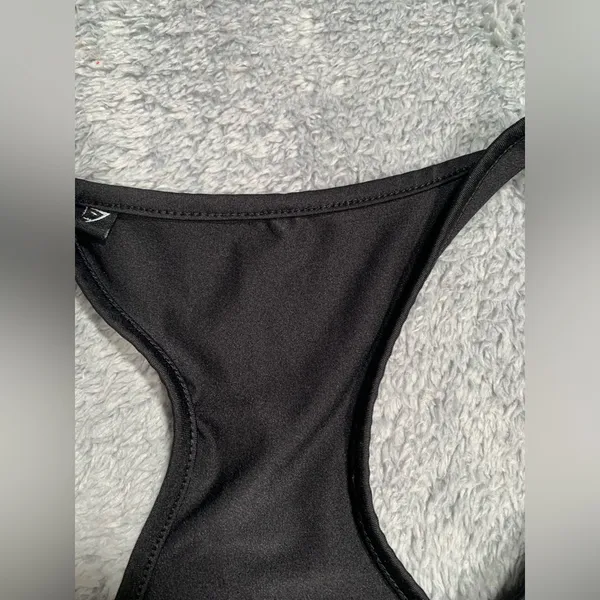 Gymshark sports bra black - Image 5