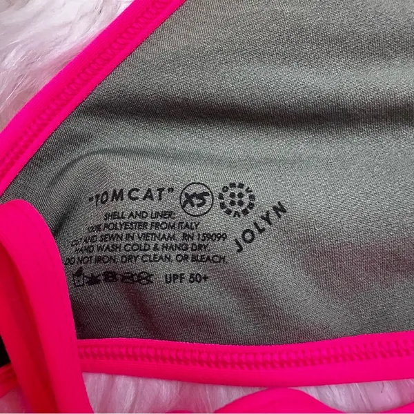 Jolyn Tomcat Bikini Top. Size XSmall. New With Tags. - Image 5