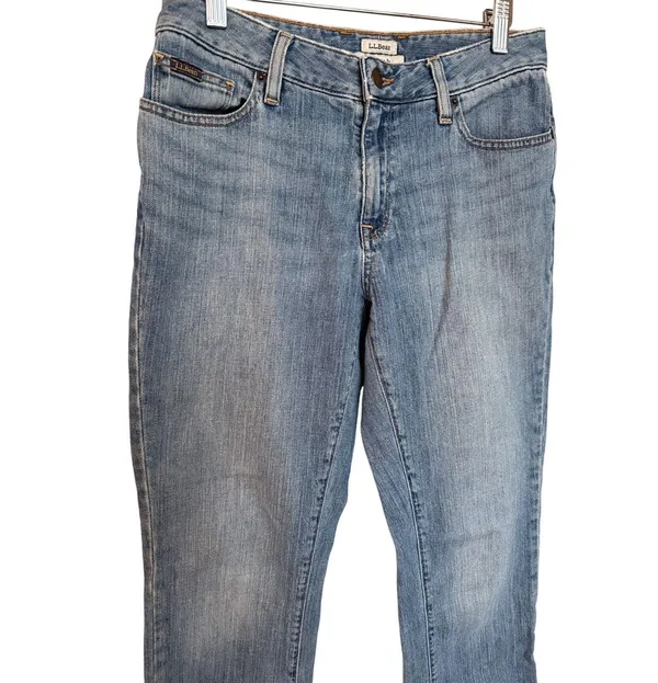 L.L. Bean Favorite Fit Straight Leg Jeans Women’s Size 4 Reg Blue Denim 292220 - Image 2