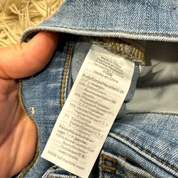 Madewell 11” roadtripper jeans size 32 - Image 4