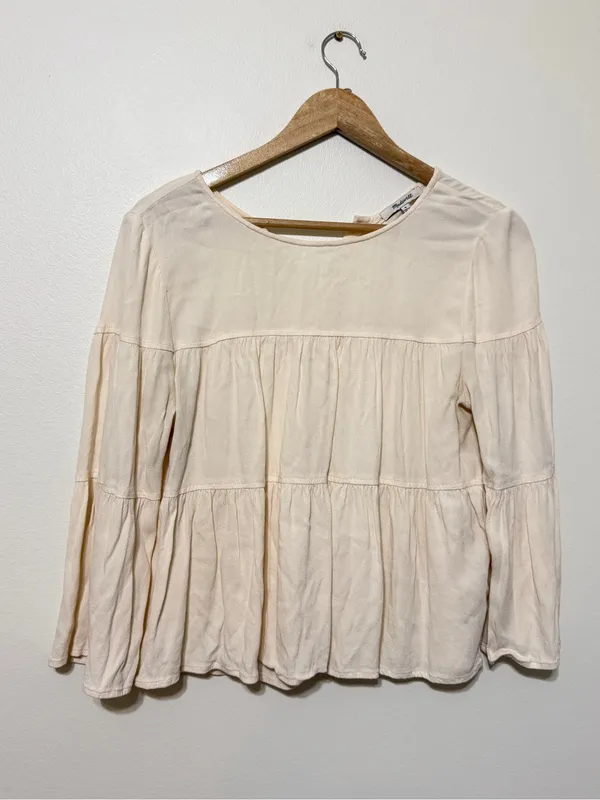 Madewell Tiered Button Back Top Size Medium Blouse Cream Business Casual - Image 2
