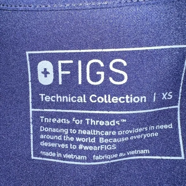 FIGS Top Casma Womens XS Blue Technical Collection Three Pocket Scrub FW1100 - Image 2