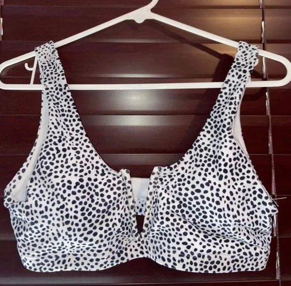 V Wired Bikini Top Size M - Image 6