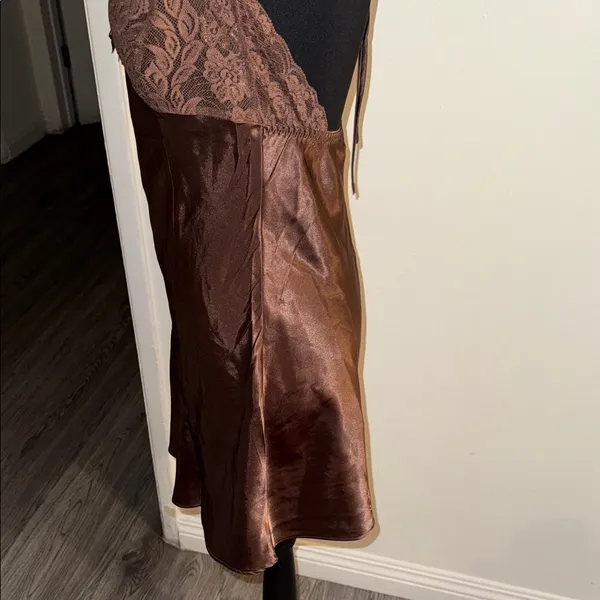 Frederick's of Hollywood Elegant Brown Lace Trim Nightgown - Image 4