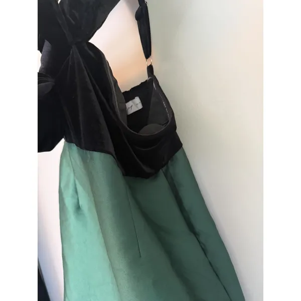 Petal & Pup Amelia One-Shoulder Velvet & Satin Midi Dress Emerald Black Sz L NEW - Image 8